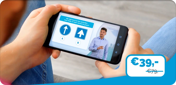 Wil jij in één keer slagen? Behaal moeiteloos je theorie-examen met de bewezen theoriecursus van Nutheorie. Op onze theoriecursus in 1 dag leren we jou de autotheorie, scootertheorie of motortheorie op een snelle, doelgerichte en effectieve manier.  Heldere uitleg, herhalingen en oefenen met vergelijkbare examenvragen, zoals bij het CBR examen. Ontdek de optimale voorbereiding op je theorie-examen.